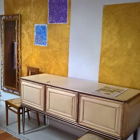 La Quercia - La Maison Des Arts Bed & Breakfast