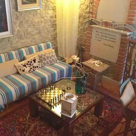 Bed & Breakfast La Quercia - La Maison Des Arts Vezzano sul Crostolo